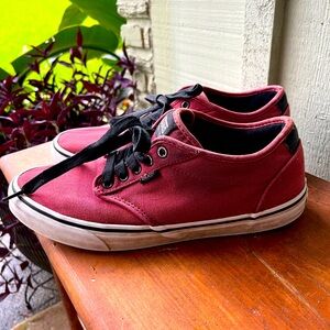 Vans red 10